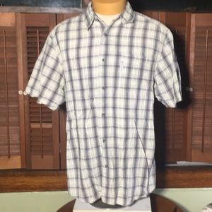 Columbia men’s button up short sleeve medium